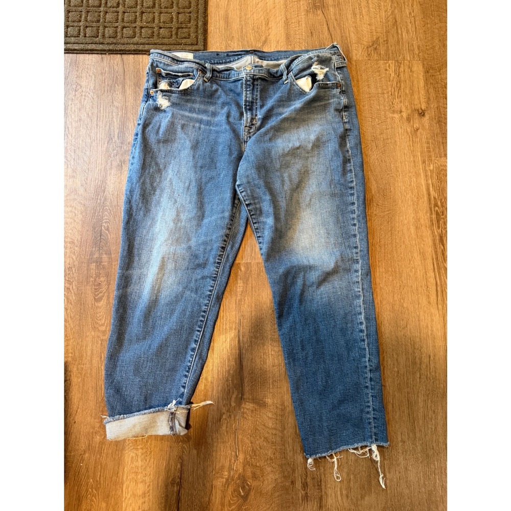 Gap Girlfriend Mid Rise Jeans Medium Wash Distressed Raw Hem 18R 34